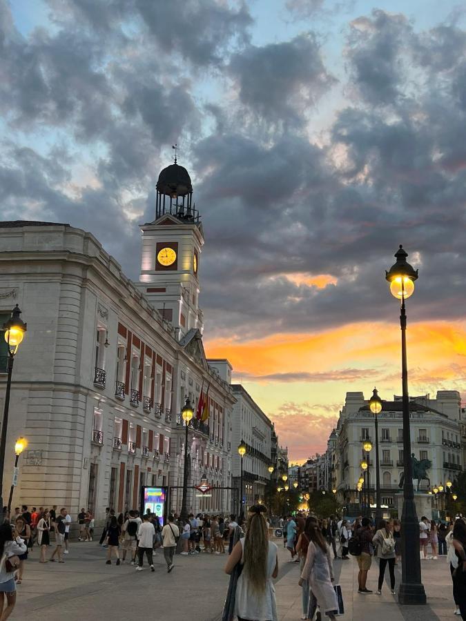 Apartamento En Centro De Madrid Bagian luar foto